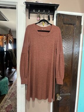 Rust Knit Long-Sleeve Puff-Sleeve Dress — Women's Casual Pullover
